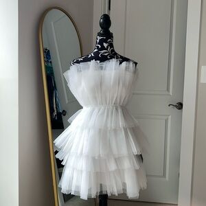 Tulle Intentions White Strapless Tiered Tulle Mini Dress